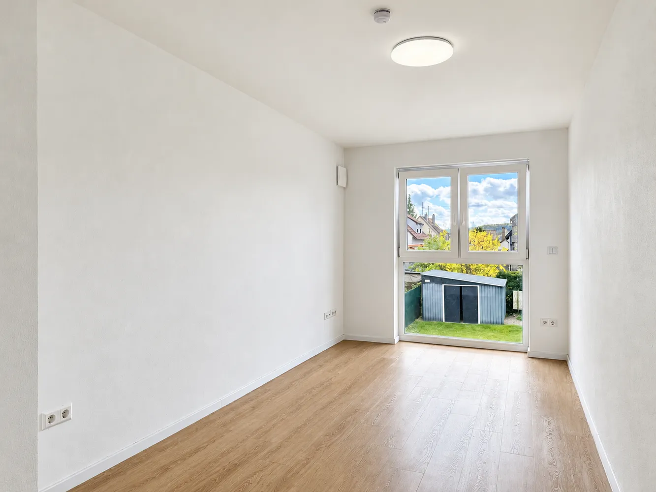 9 Zimmer Haus mit 186 m² in Leonberg – Bild 10