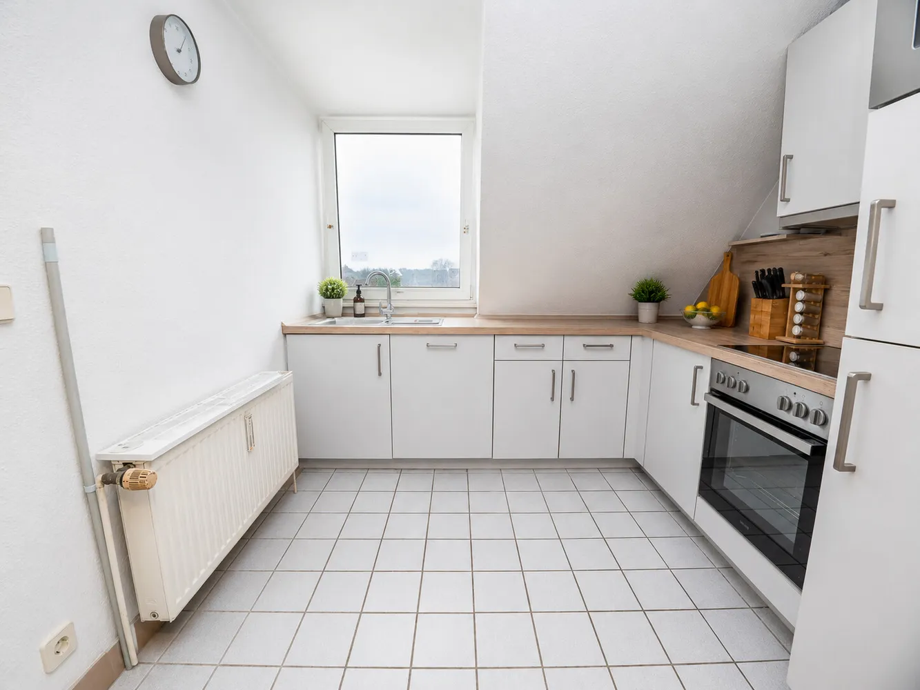 2 Zimmer Wohnung mit 70 m² in Stade – Bild 4