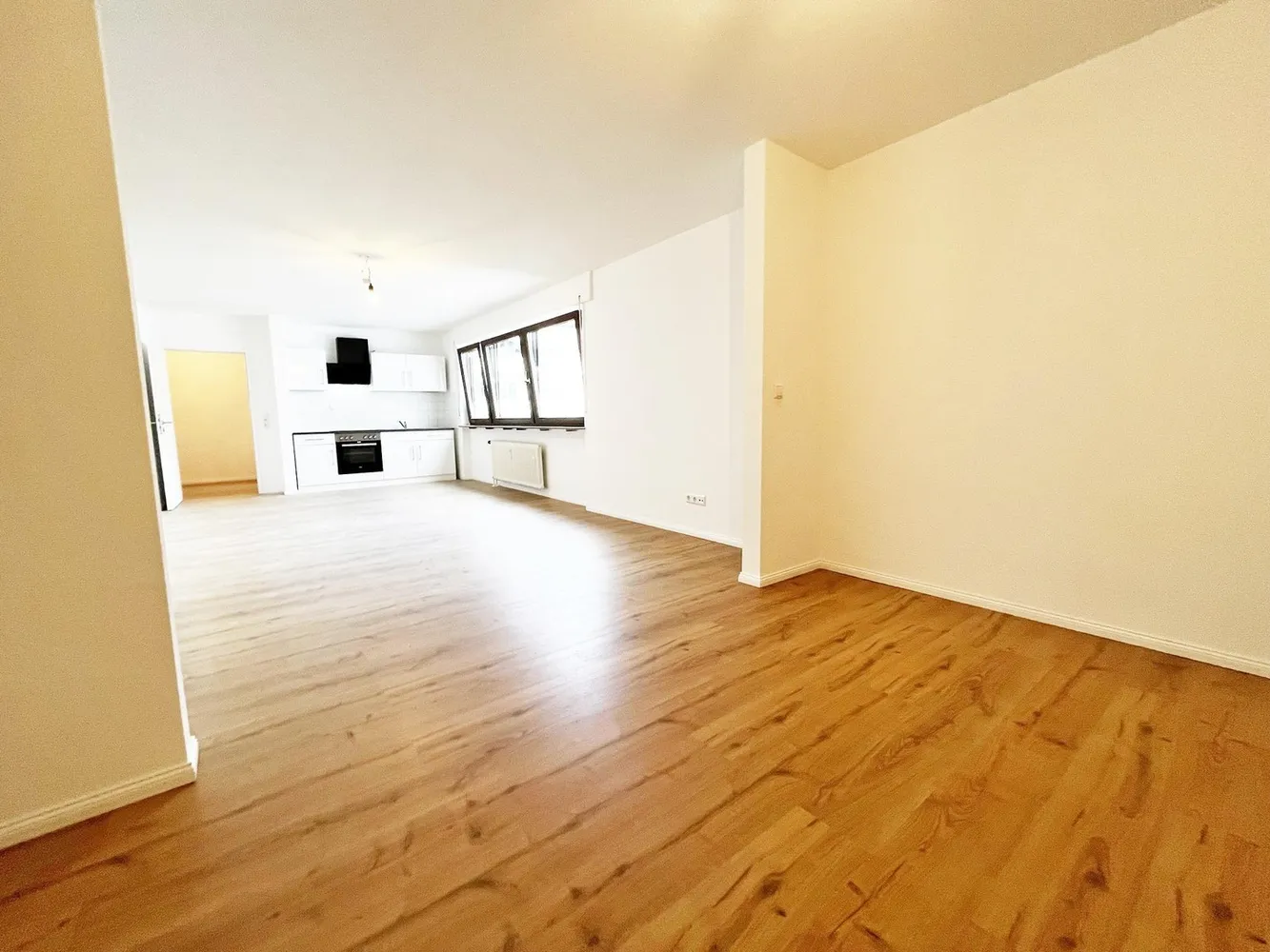 2 Zimmer Wohnung mit 44 m² in Stuttgart – Bild 2