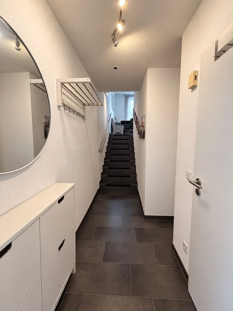 3 Zimmer Wohnung mit 100 m² in Köln – Bild 2