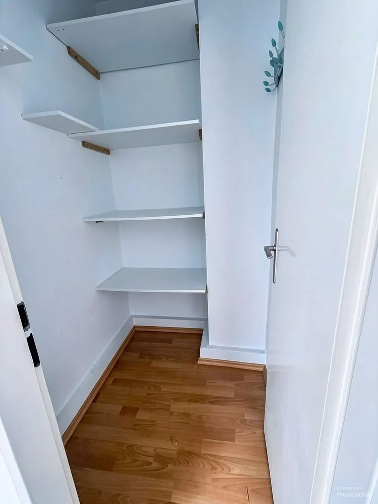 2 room apartment with 57 m² in Frankfurt am Main – Photo 5