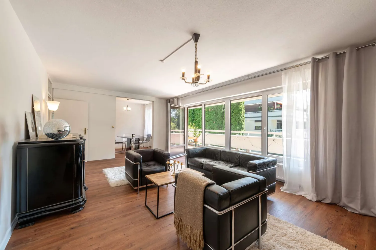 3 Zimmer Wohnung mit 103 m² in München – Bild 1