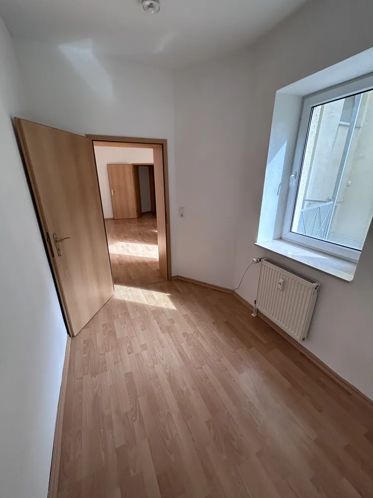 2 room apartment with 34 m² in Halle (Saale) – Photo 4