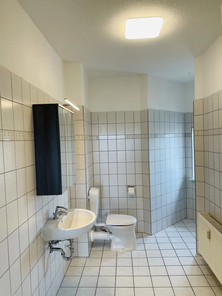 2 Zimmer Wohnung mit 67 m² in Halle (Saale) – Bild 8