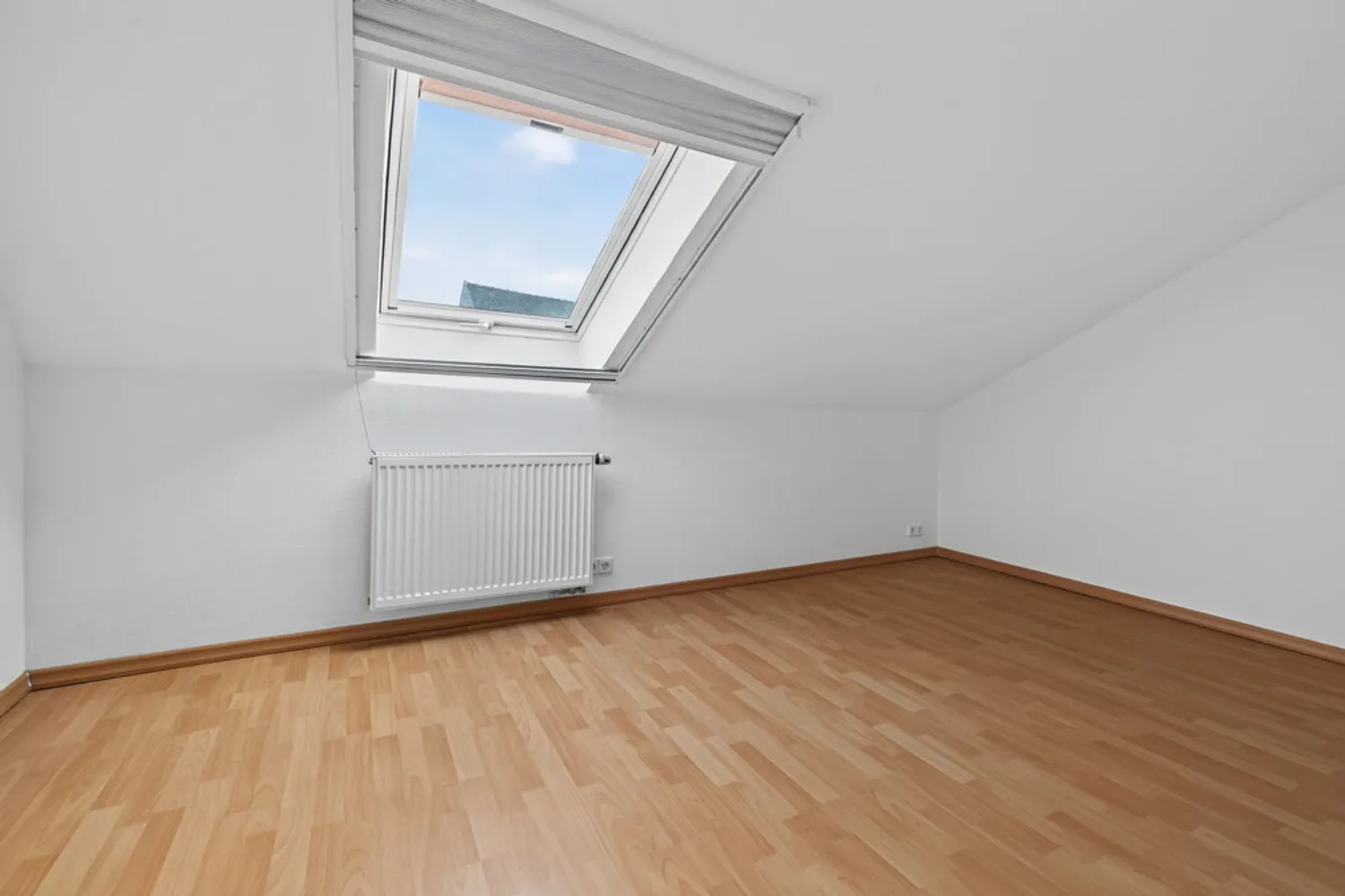 3 Zimmer Wohnung mit 64 m² in Karlsruhe – Bild 2