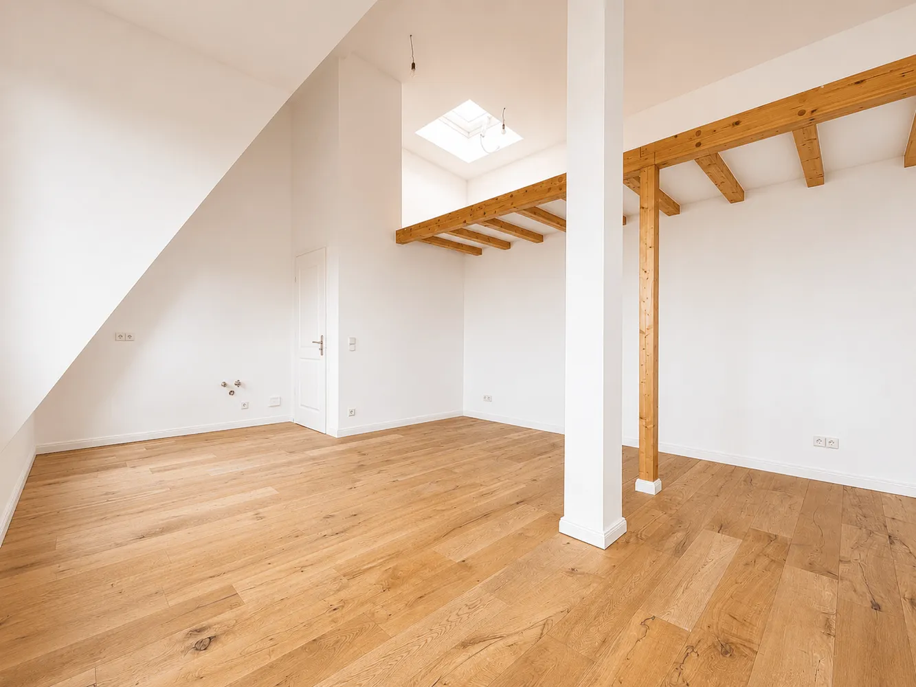 6 Zimmer Wohnung mit 201 m² in Berlin – Bild 12
