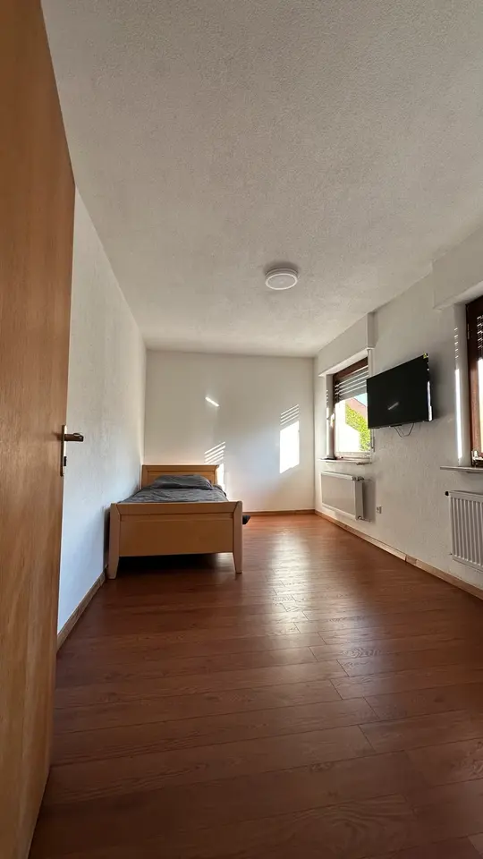6 Zimmer Wohnung mit 150 m² in Mosbach – Bild 8