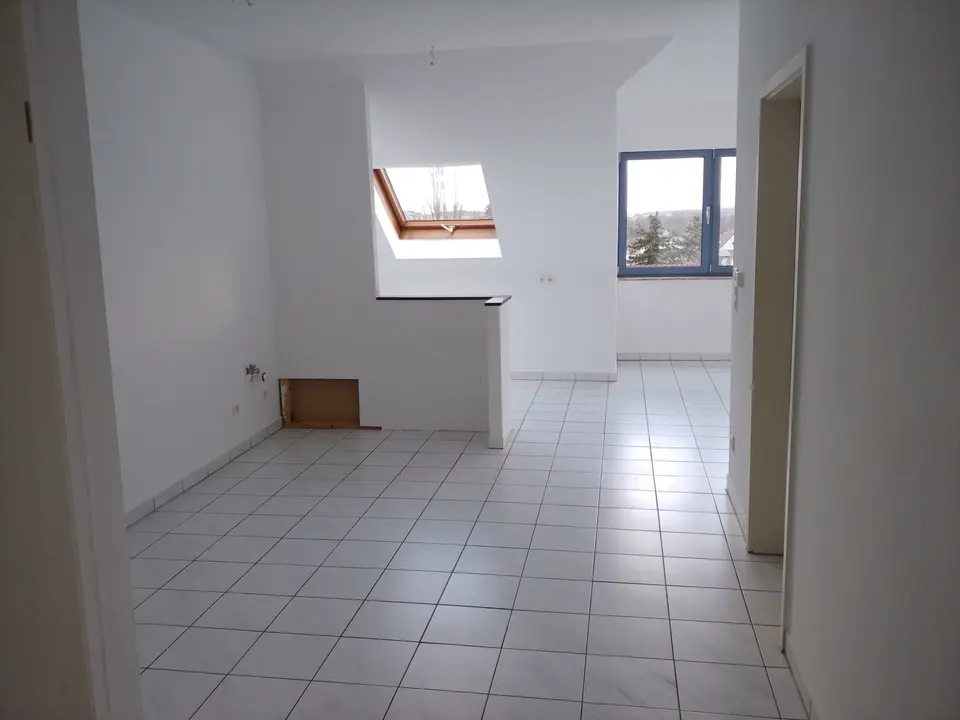 3 Zimmer Wohnung mit 57 m² in Sonneberg – Bild 2