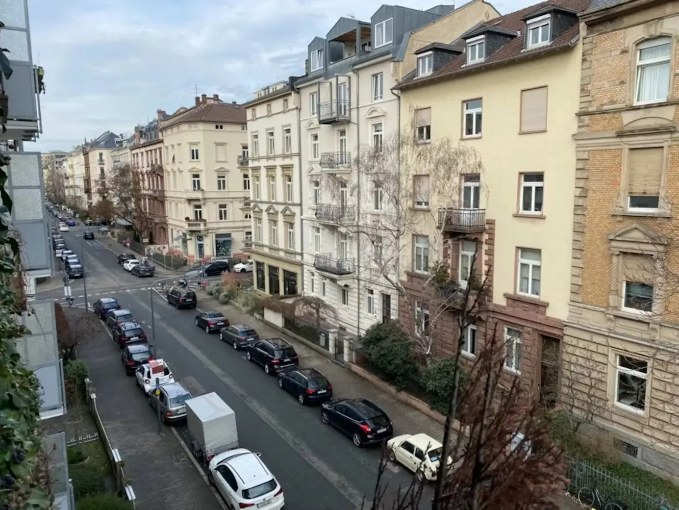 WG-Zimmer mit 30 m² in Frankfurt am Main – Bild 2