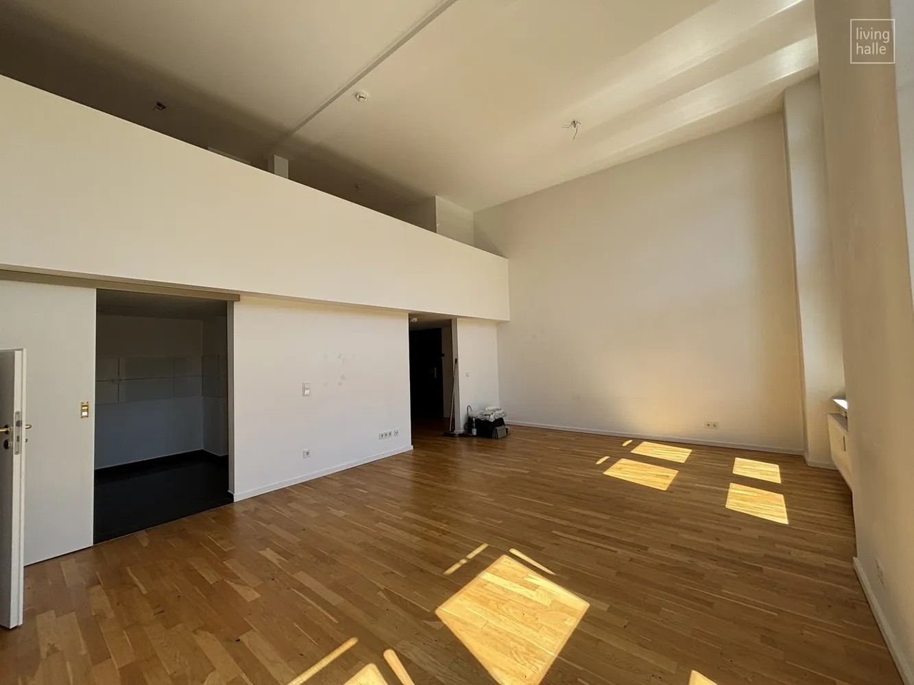 4 Zimmer Wohnung mit 116 m² in Halle (Saale) – Bild 1