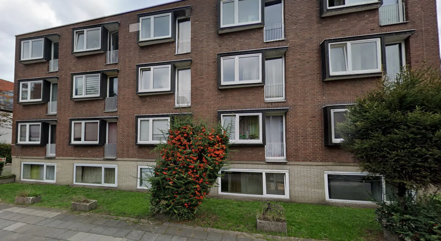 1 Zimmer Wohnung mit 30 m² in Frechen – Bild 1