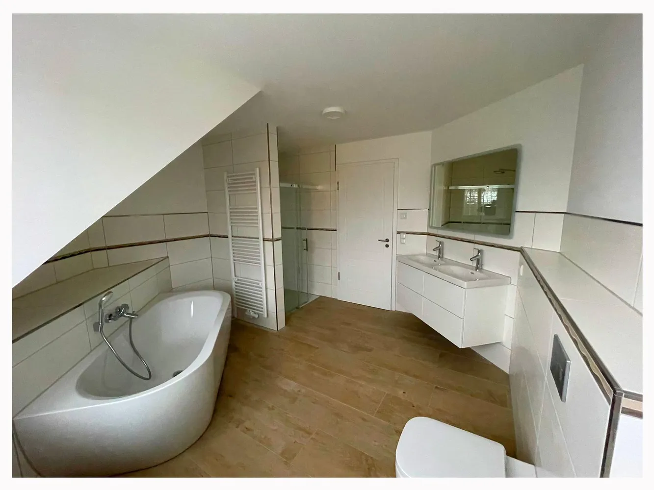 5 Zimmer Wohnung mit 146 m² in Merseburg – Bild 10