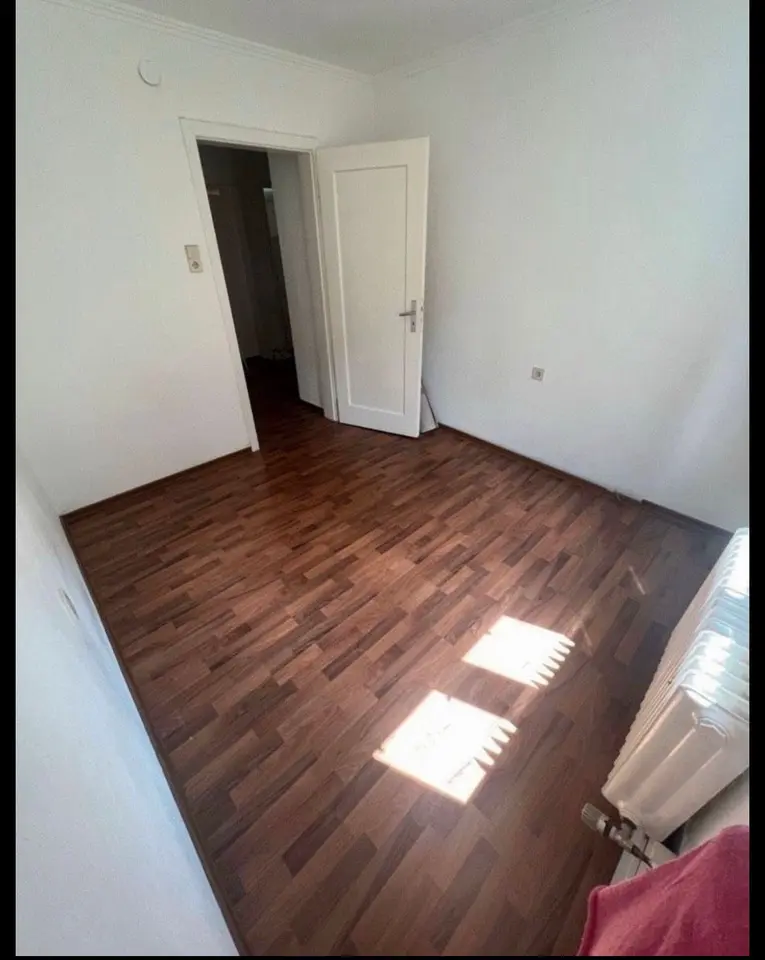 Shared room with 20 m² in Stuttgart – Photo 1