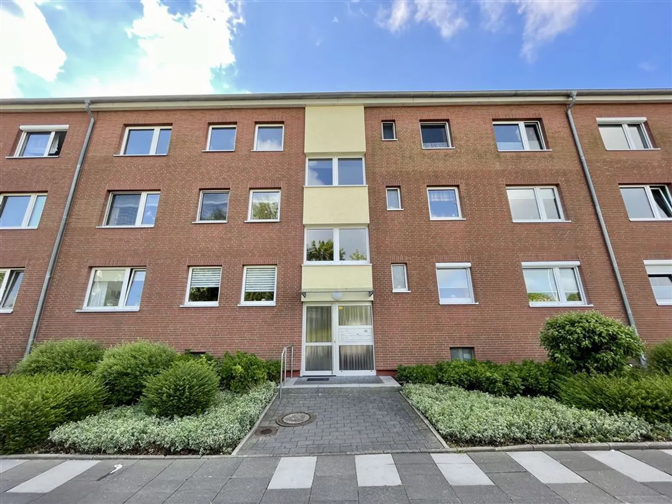 3 Zimmer Wohnung mit 81 m² in Kiel – Bild 2