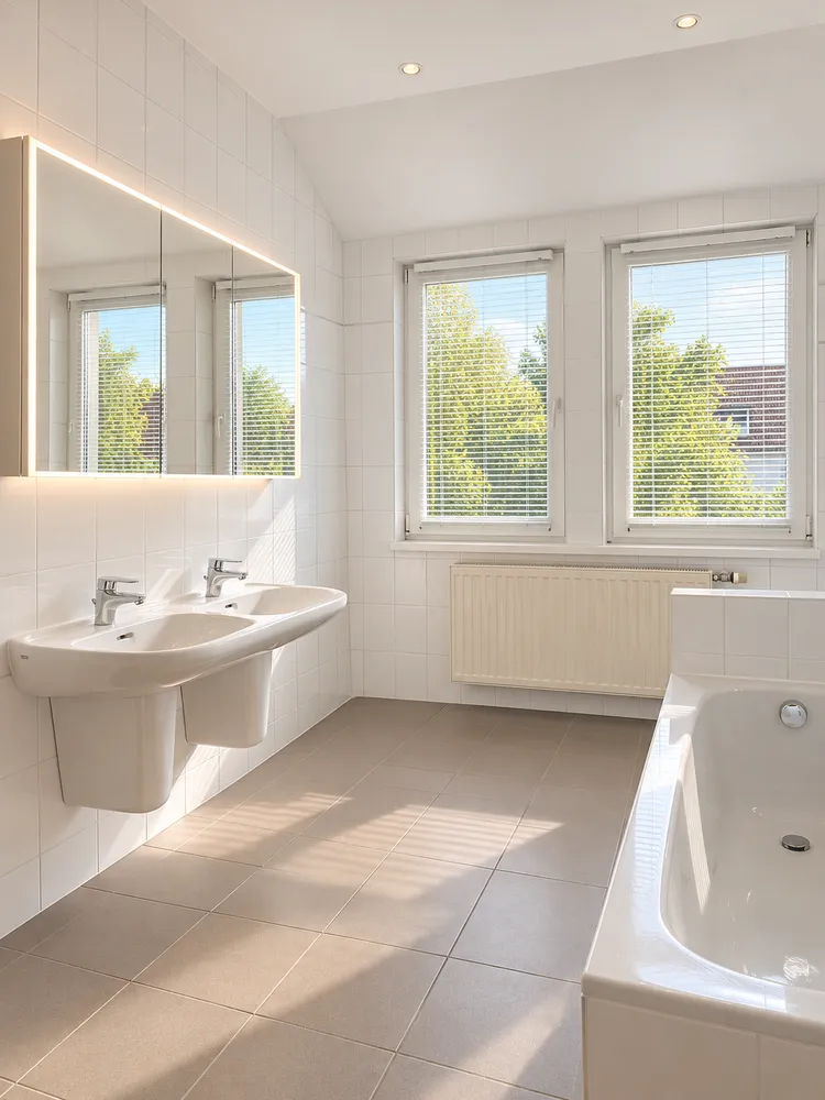 4 Zimmer Wohnung mit 125 m² in Greven – Bild 3