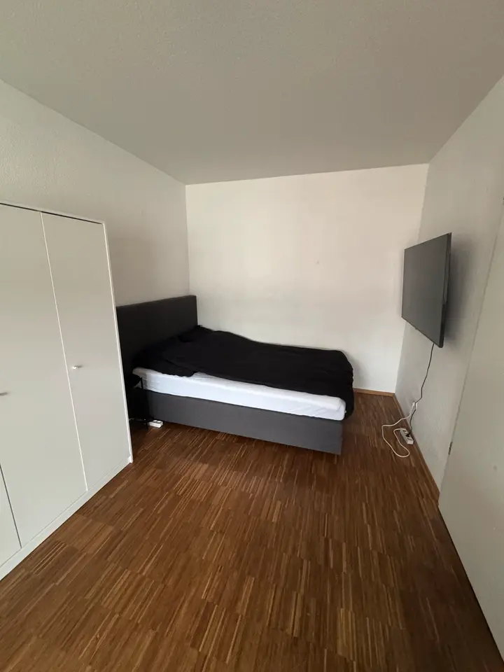 WG-Zimmer mit 15 m² in Karlsruhe – Bild 1