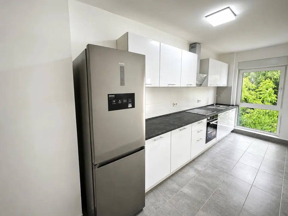 2 Zimmer Wohnung mit 80 m² in Düsseldorf – Bild 6