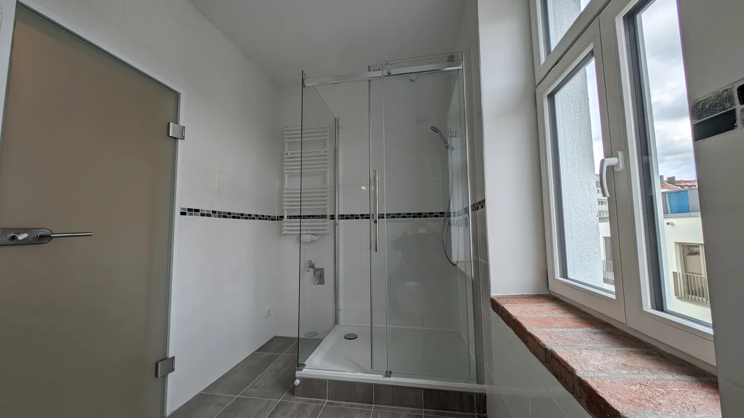 2 Zimmer Wohnung mit 56 m² in München – Bild 12