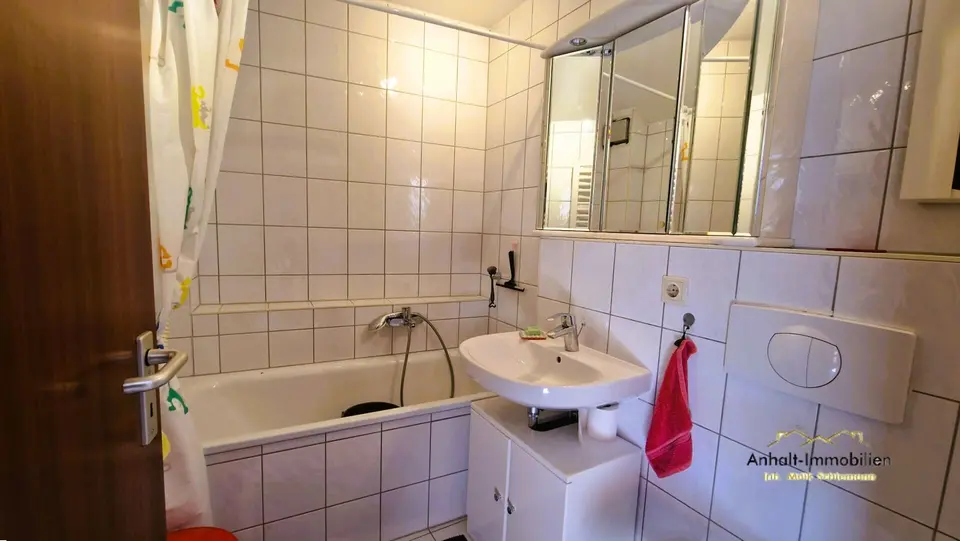 2 Zimmer Wohnung mit 43 m² in Köthen – Bild 6