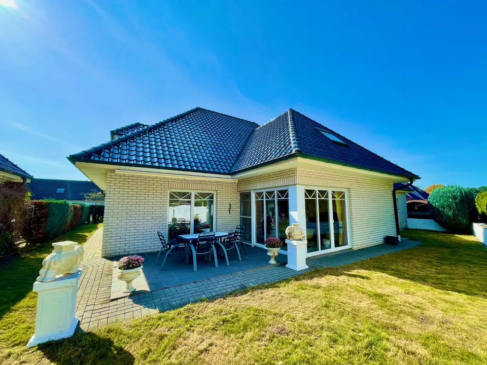 5 Zimmer Haus mit 220 m² in Meppen – Bild 1