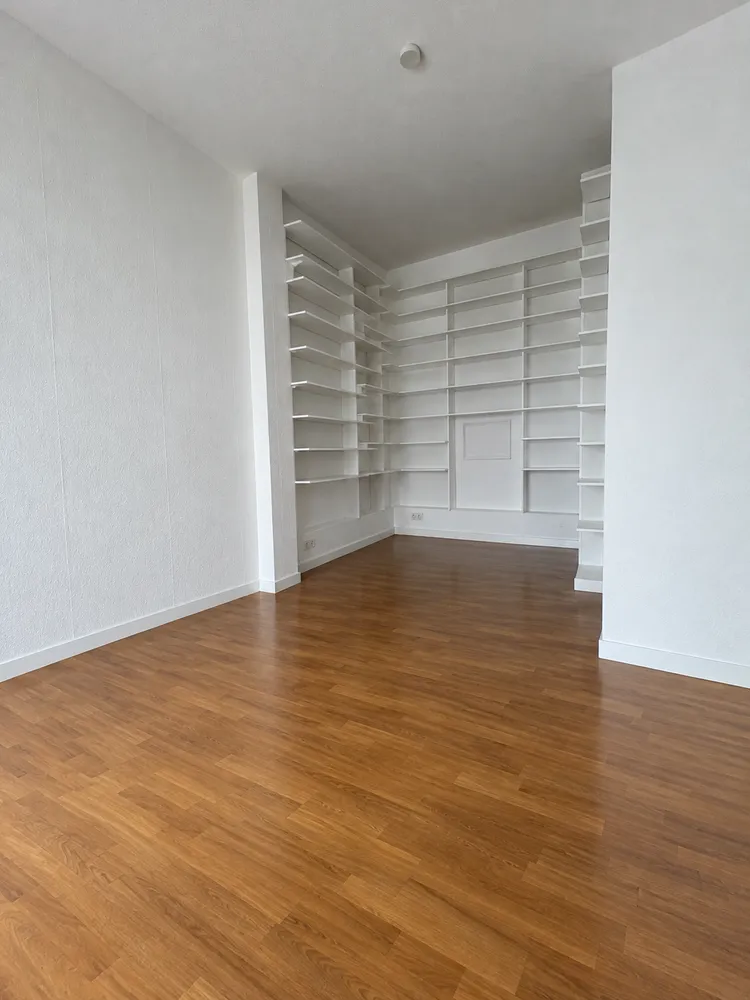 5 Zimmer Wohnung mit 200 m² in Wiesbaden – Bild 3