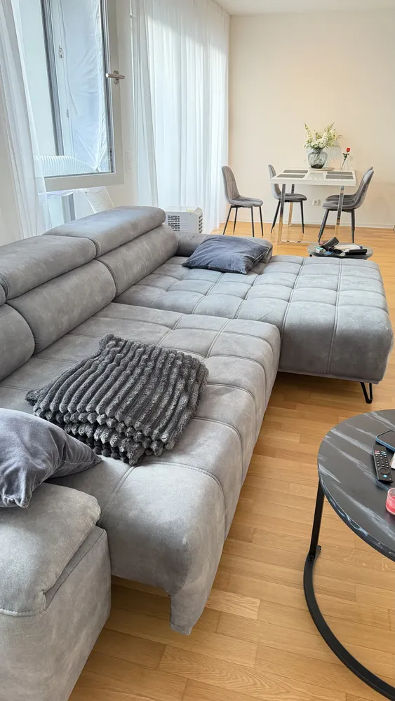3 Zimmer Wohnung mit 92 m² in Düsseldorf – Bild 2