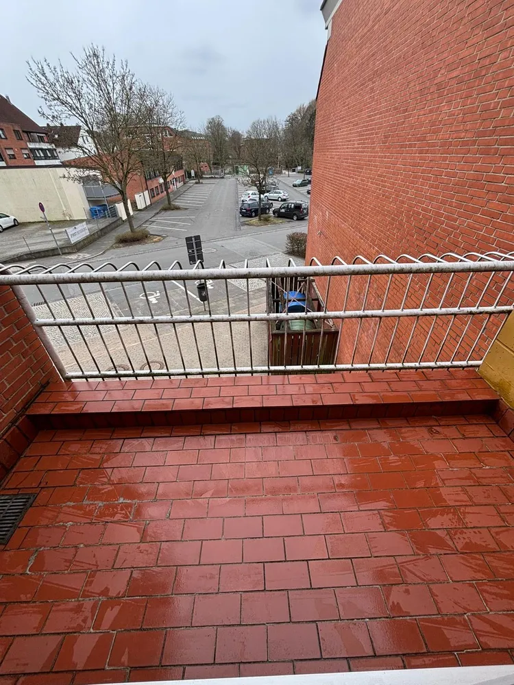 3 Zimmer Wohnung mit 70 m² in Neumünster – Bild 2