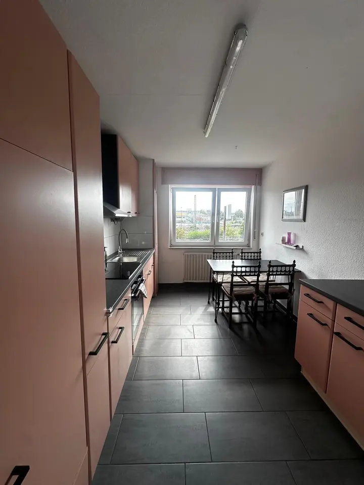 WG-Zimmer mit 67 m² in Weinheim – Bild 2