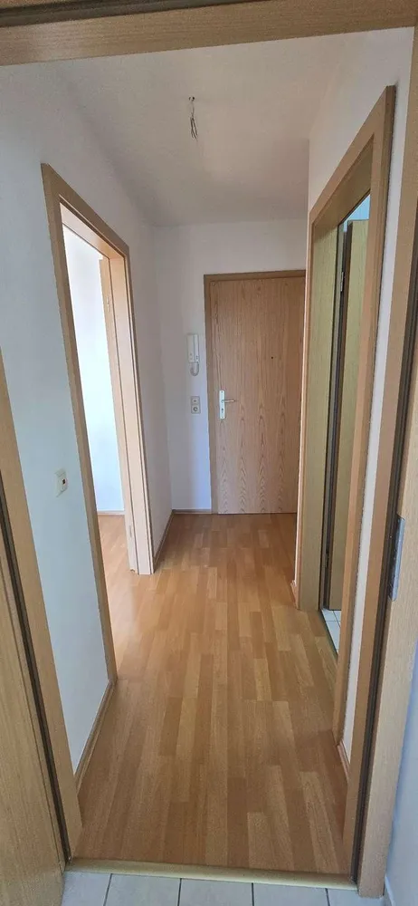 1 Zimmer Wohnung mit 42 m² in Freital – Bild 2