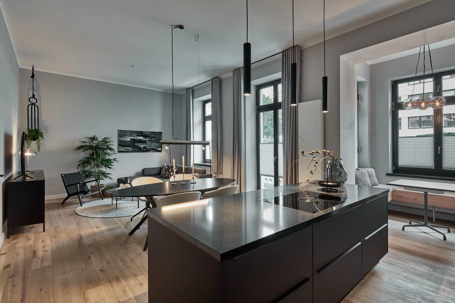 2 Zimmer Wohnung mit 97 m² in Düsseldorf – Bild 1
