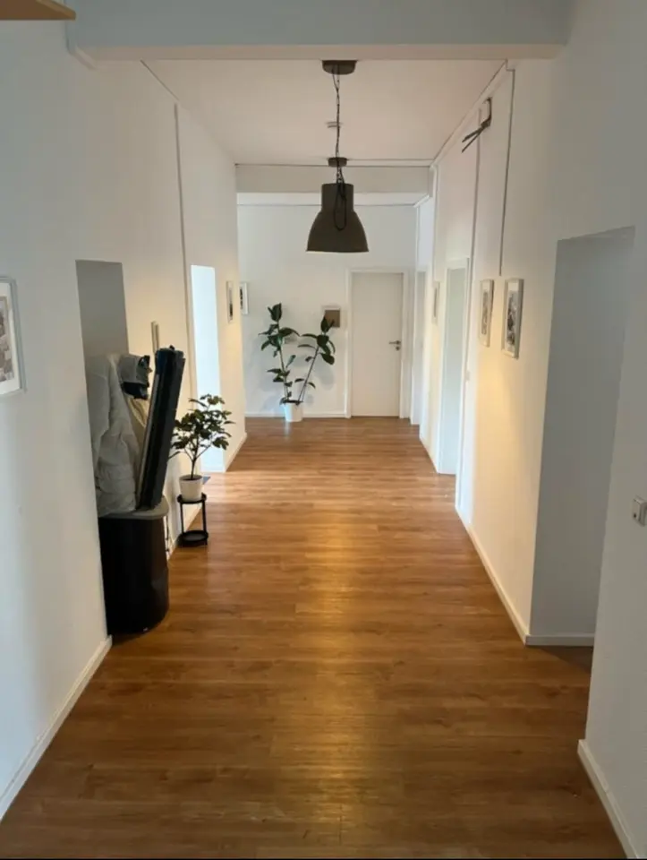15 Zimmer Wohnung mit 200 m² in Bonn – Bild 8