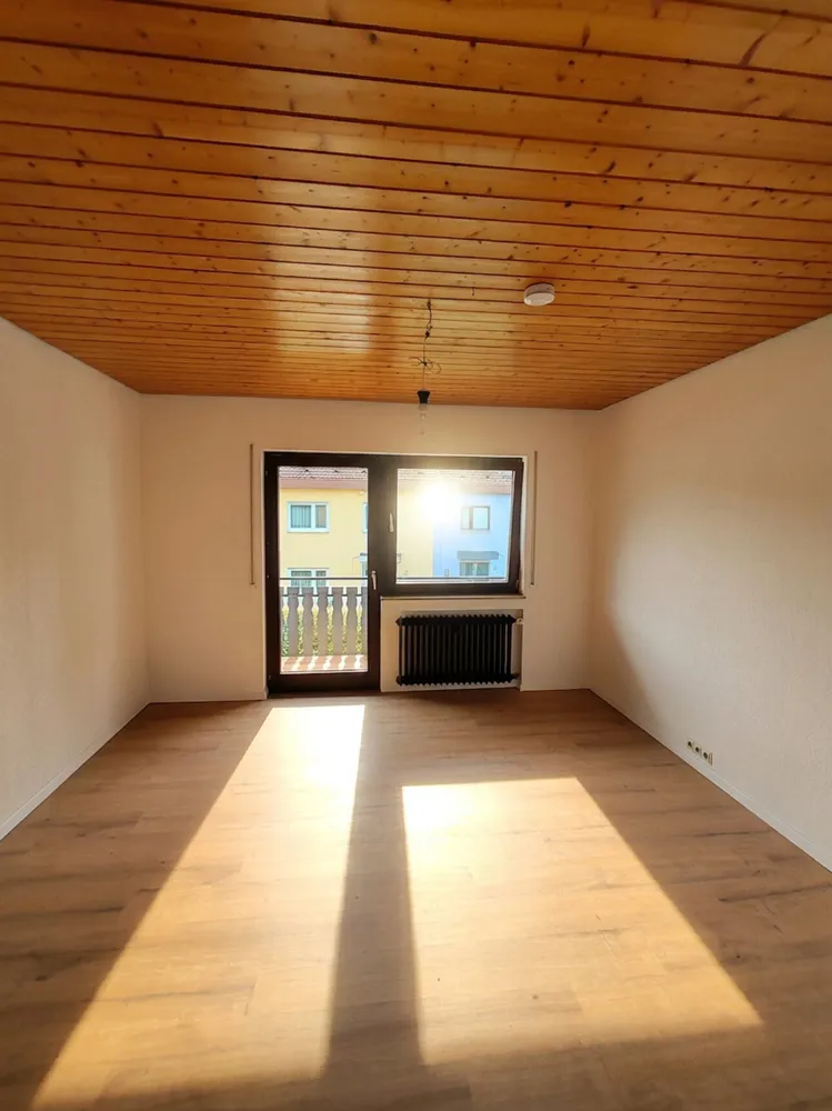 6 Zimmer Haus mit 150 m² in Metzingen – Bild 10