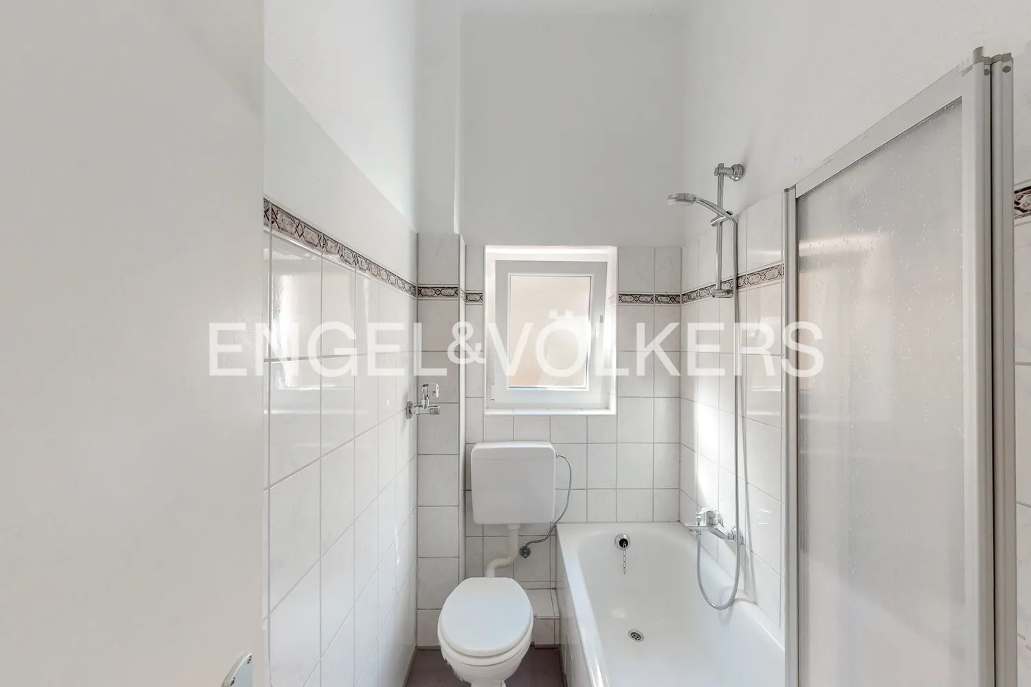 4 room apartment with 110 m² in Wiesbaden – Photo 3