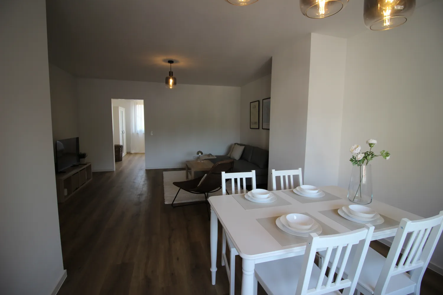 2 Zimmer Wohnung mit 62 m² in Köln – Bild 2