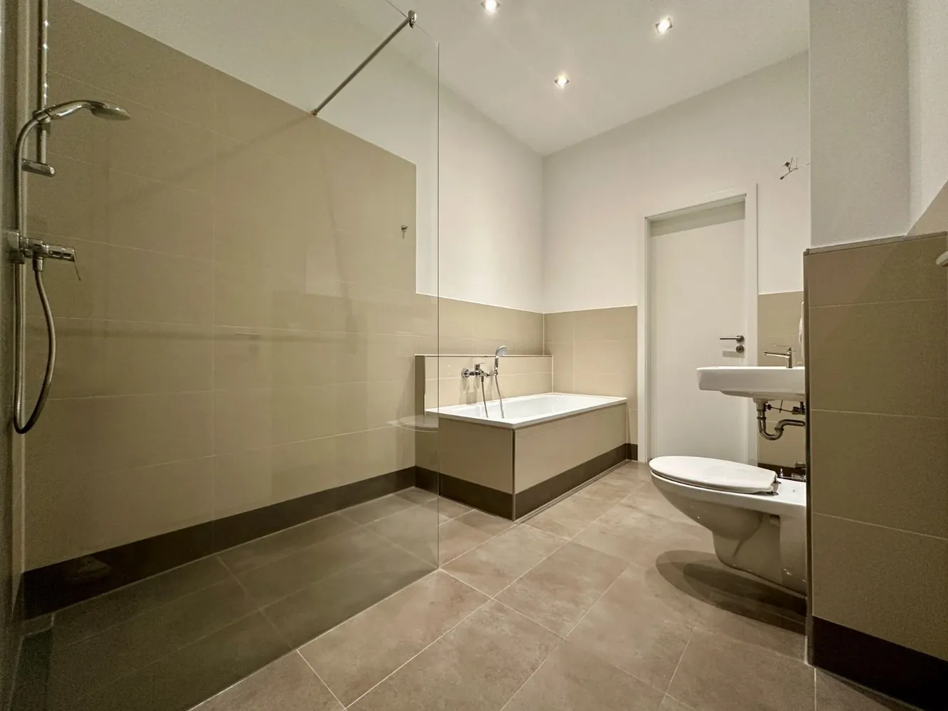 1 Zimmer Wohnung mit 65 m² in Leipzig – Bild 4