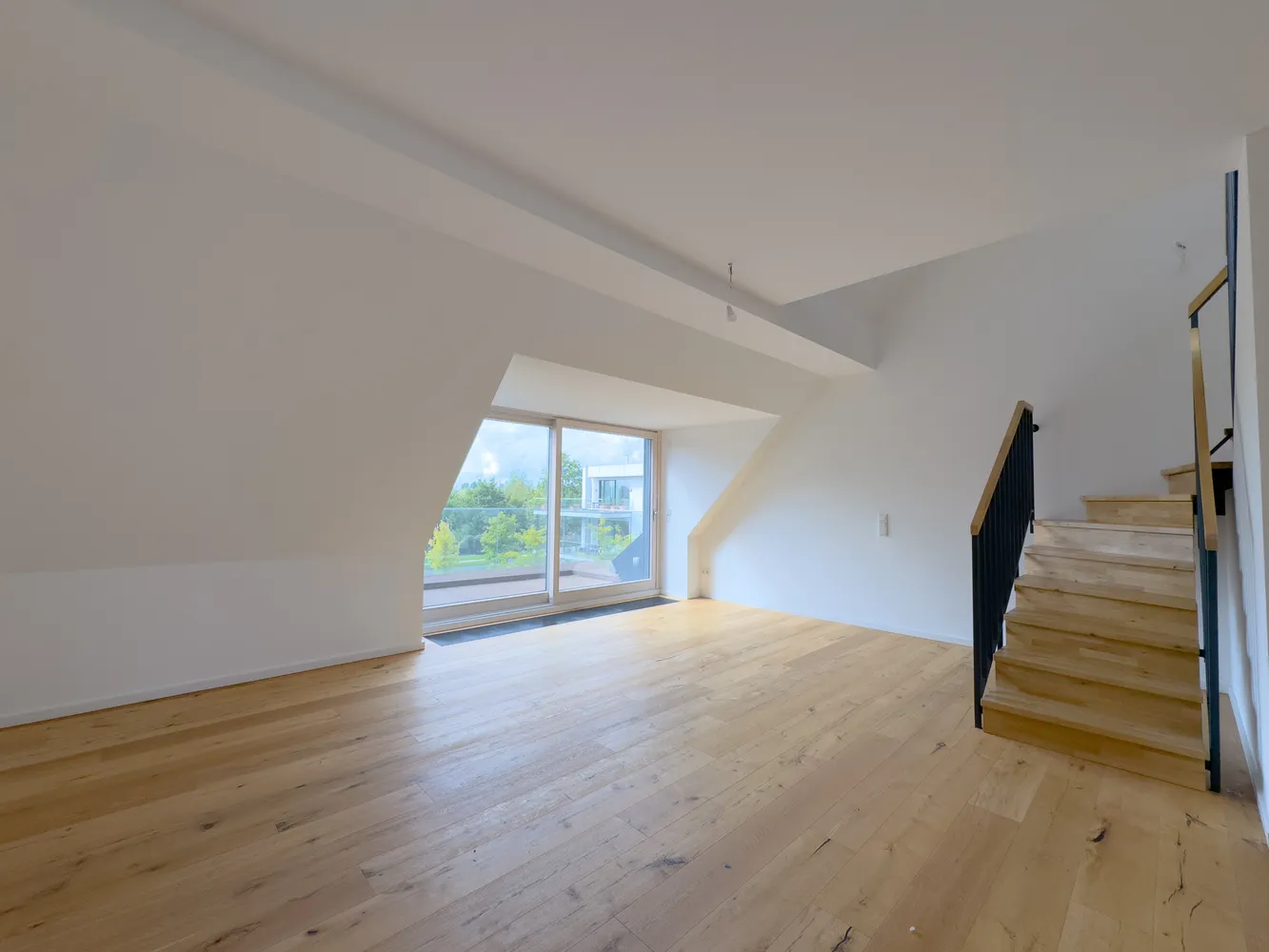 3 Zimmer Wohnung mit 95 m² in Wiesbaden – Bild 1