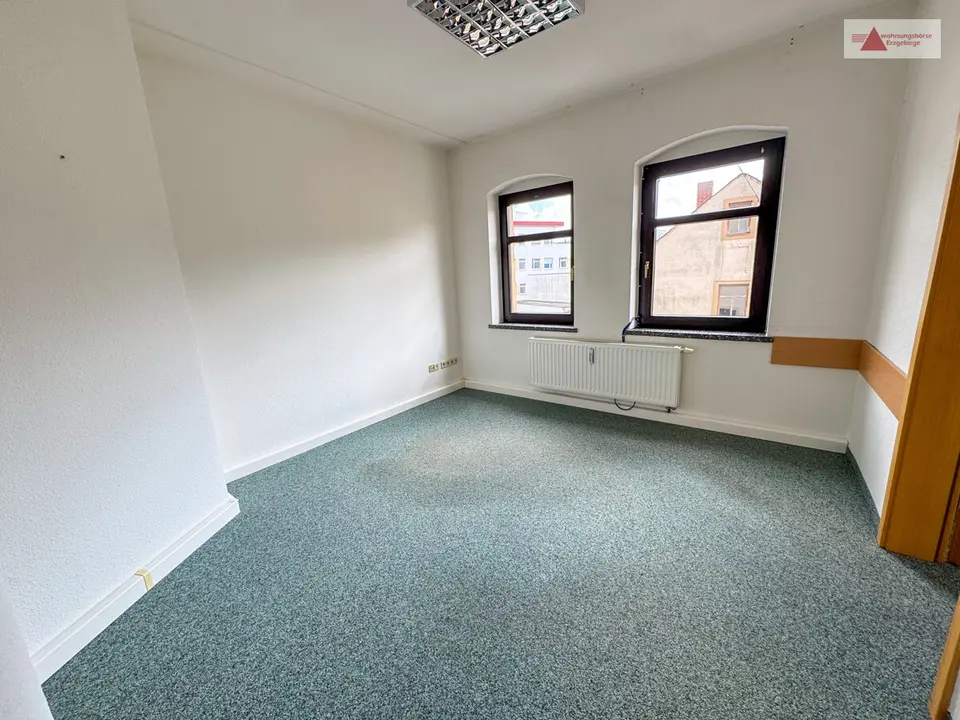 6 Zimmer Wohnung mit 87 m² in Aue-Bad Schlema – Bild 2