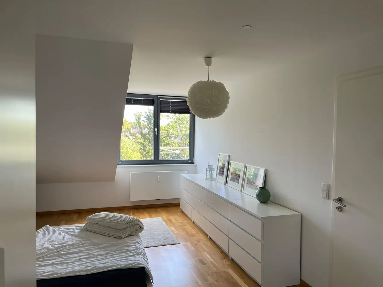 2 Zimmer Wohnung mit 92 m² in Düsseldorf – Bild 3