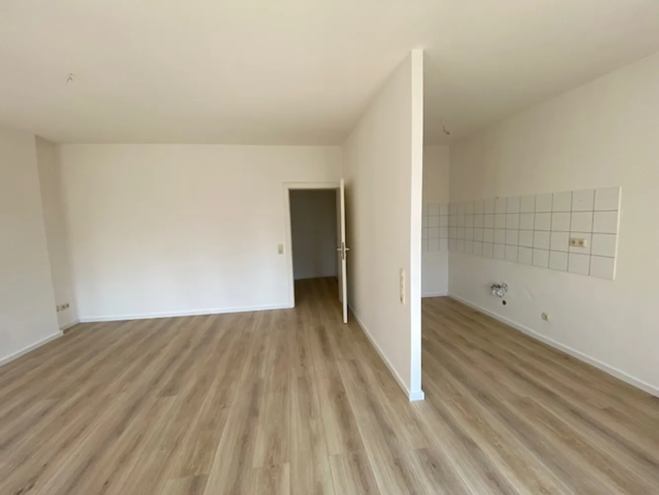 2 Zimmer Wohnung mit 60 m² in Aachen – Bild 3