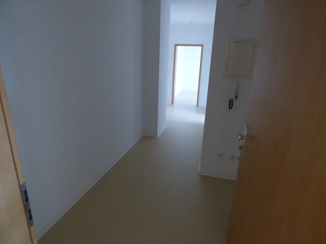 3 Zimmer Wohnung mit 75 m² in Hof – Bild 3