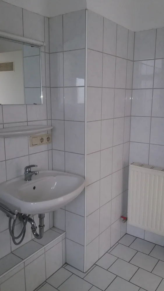 3 Zimmer Wohnung mit 70 m² in Wiesbaden – Bild 3