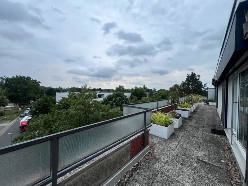 3 Zimmer Wohnung mit 129 m² in Hannover – Bild 3