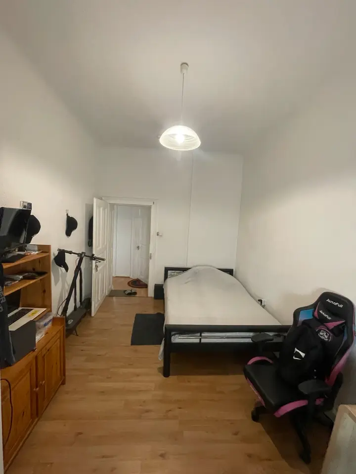 WG-Zimmer mit 23 m² in Saarbrücken – Bild 2