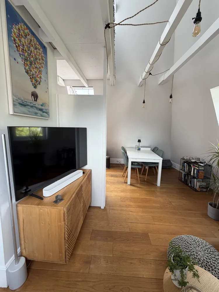 2 Zimmer Wohnung mit 65 m² in Köln – Bild 1