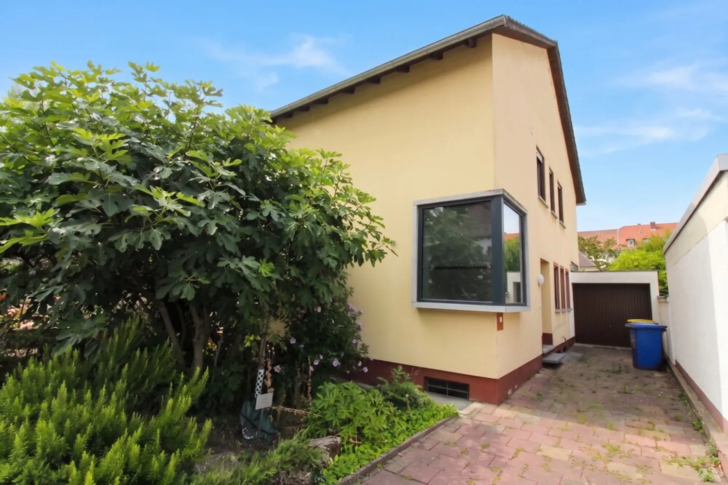 5 Zimmer Haus mit 160 m² in Ludwigshafen am Rhein – Bild 1