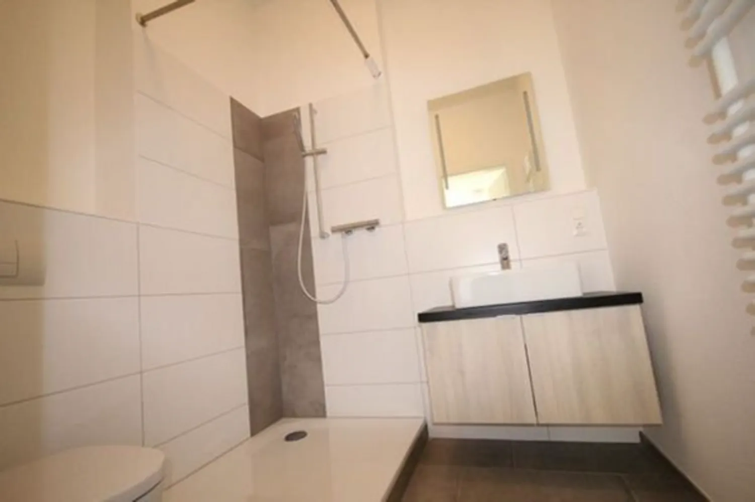 1 Zimmer Wohnung mit 37 m² in Köln – Bild 10
