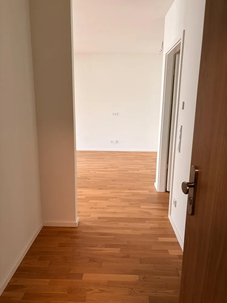 3 Zimmer Wohnung mit 97 m² in Hamburg – Bild 2