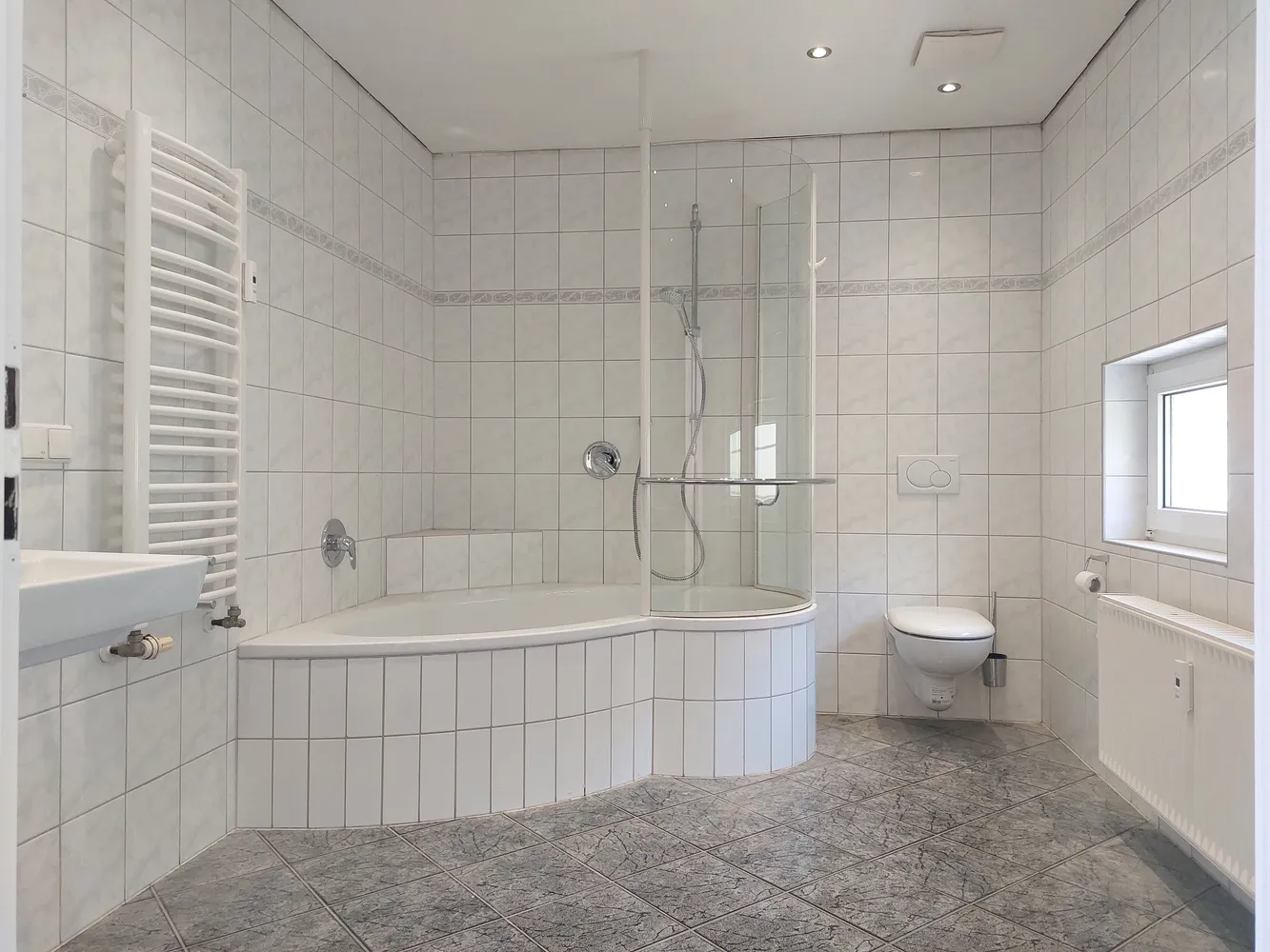 3 Zimmer Wohnung mit 109 m² in Wuppertal – Bild 8