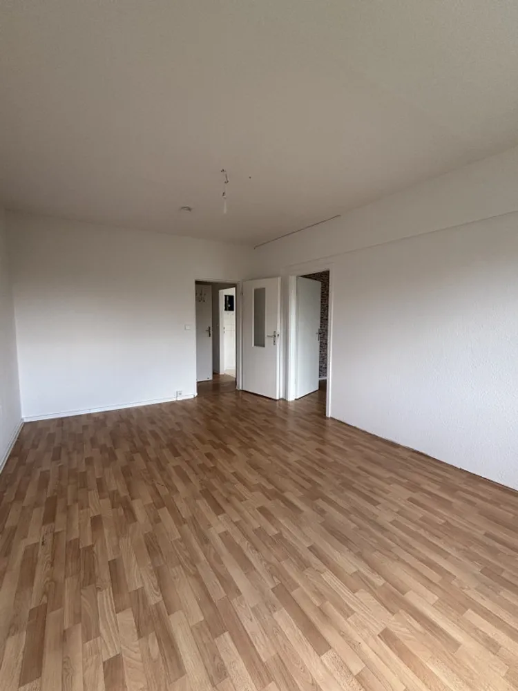 4 Zimmer Wohnung mit 86 m² in Frankfurt (Oder) – Bild 2