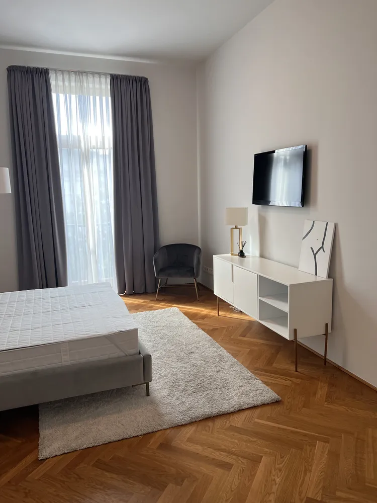 3 Zimmer Wohnung mit 146 m² in Berlin – Bild 3
